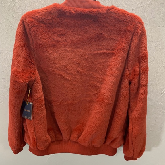 Deep Red Fluffy Jacket - Picture 2 of 2